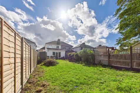 Bristol, BS34 - property photo