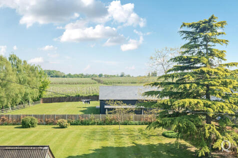 97767ba6-63f1-408...