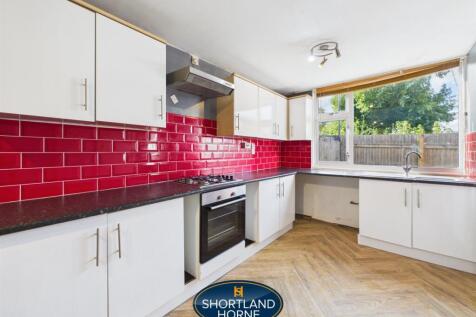 Tom Henderson Close, Binley, Coventry photo 4