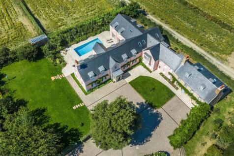 Property Image 35