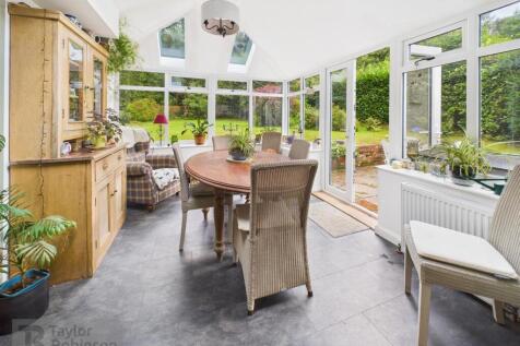 Dining Room / Conservatory