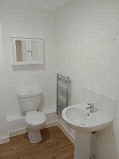 Flat 3, Anchorage Court, 19 Albert Way, East Cowes, Isle of Wight photo 4
