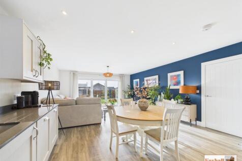 Lounge / Kitchen / Diner