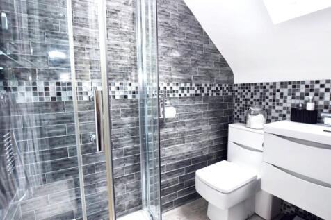 Principal En Suit...