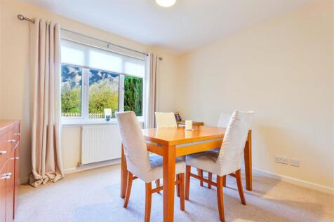 13 - Dining Room.jpg