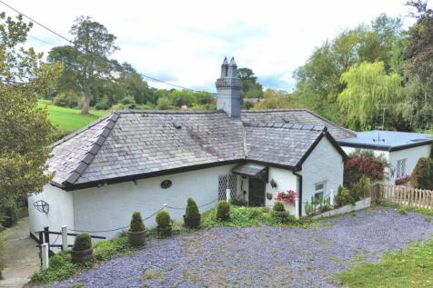 Ruthin, LL15 - property photo