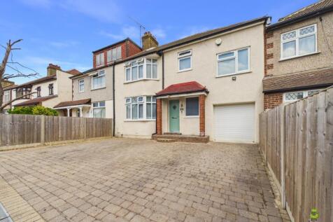 Presented by Clinton at EweMove Bexleyheath and Da