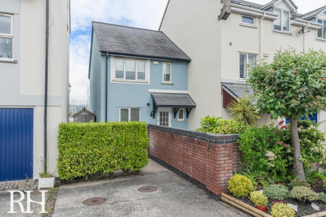 Telford Close, Conwy (Town), Conwy (County of), LL32 photo 3