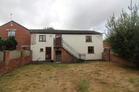 External 2 T202608201027.jpg