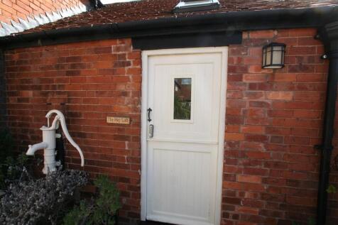 thehayloft,frontdoor.JPG