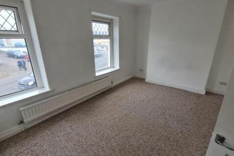Riverside Place, Barry, Vale Of Glamorgan, The, CF63 photo 5