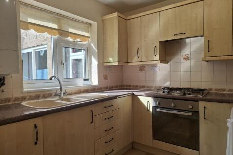 Woodlands, Salisbury Road, Downend, South Gloucestershire photo 5