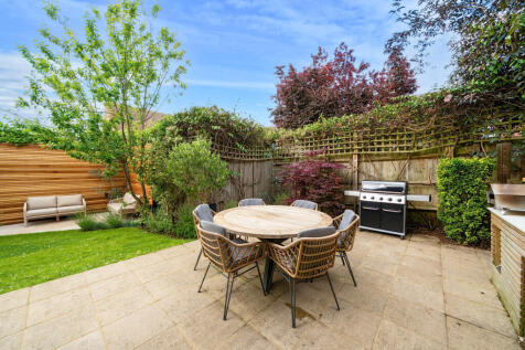 1304413-4-6843311...