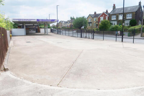 Commercial Property to rent Image 3