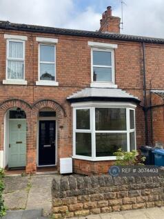 2-bed terraced on Byron Road, Nottingham, NG2, £1,250/mo