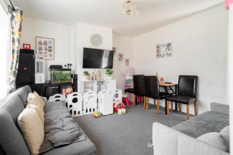 Brook Road, Cheltenham photo 3