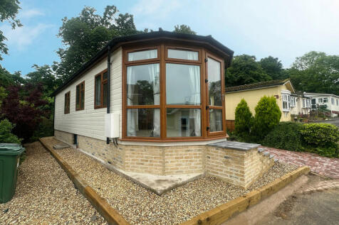 E96618CF-147E-454...