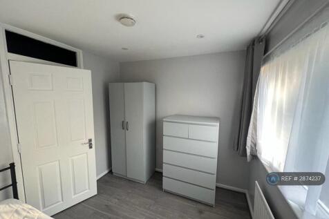 Pomfret Avenue, Luton, LU2 photo 4
