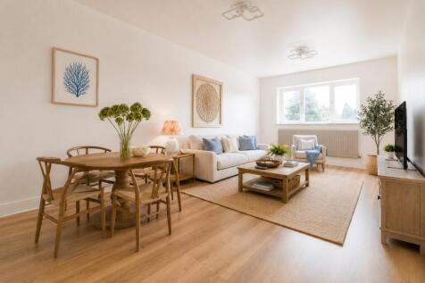 Call 02920 454555 to secure your viewing_4
