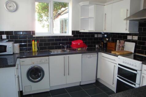Pinhoe Road, Exeter photo 2