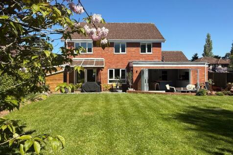 Rear of house incl. kitchen extension