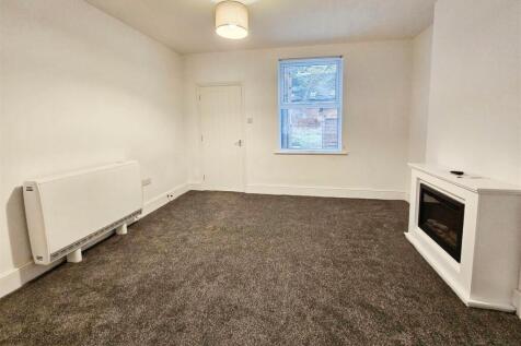 Montague Street, Rushden, Northants photo 3