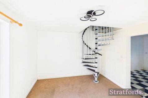 Crispin Road, Bradville, MK13 photo 4