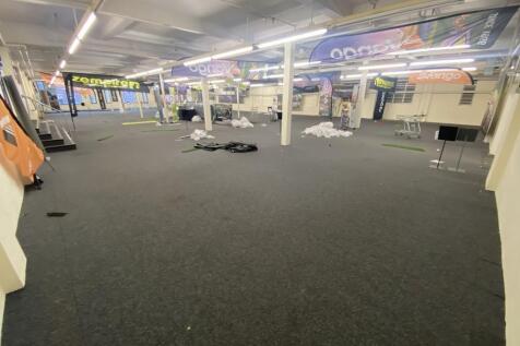 Retail Property (high street) to rent Image 12
