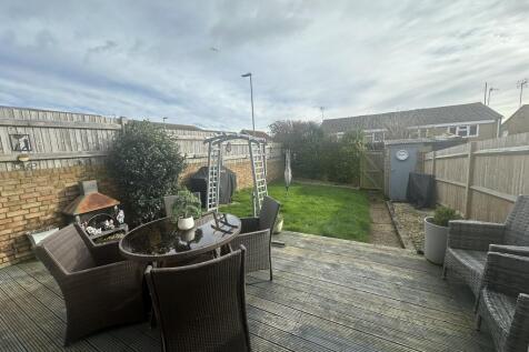 Pensford Drive, Eastbourne, East Sussex, BN23 photo 3