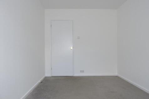 Putney Road, Enfield photo 5