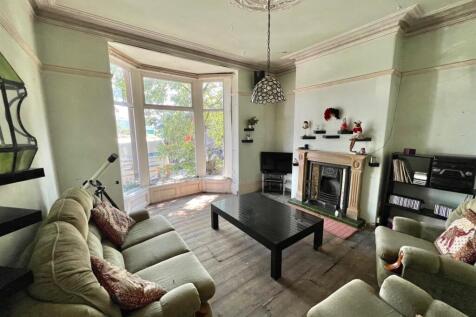 Bramleys Estate Agents - Auction - Leeds Road - Hu