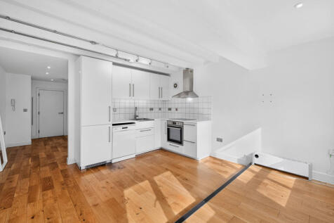 Kitchen/Reception