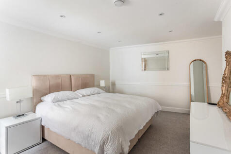 Brompton Place, Knightsbridge, SW3 photo 4