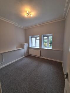 Apsley Road – Ground, Clifton photo 5