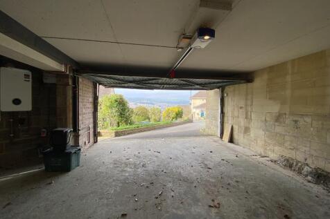 Integral Garage