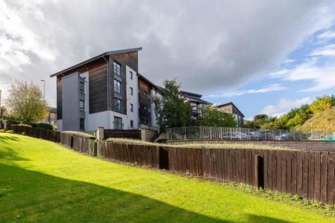 21, Morris Court Perth-40.jpg