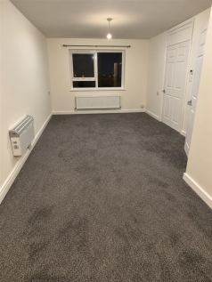 Open Plan Lounge/Bedroom