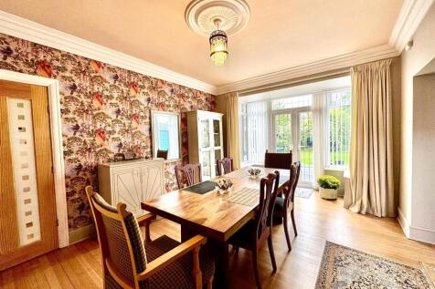 WhatsApp Image 2025-09-26 at 14.08.15 (2).jpeg