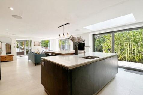 Open Plan Living Kitchen Dining