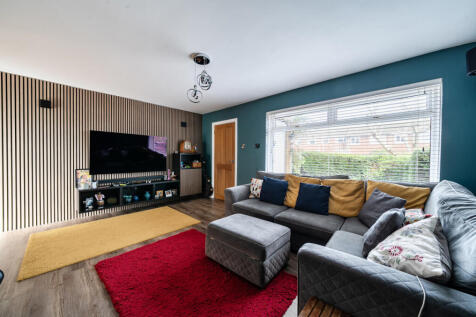 Situated On 22 Chesh