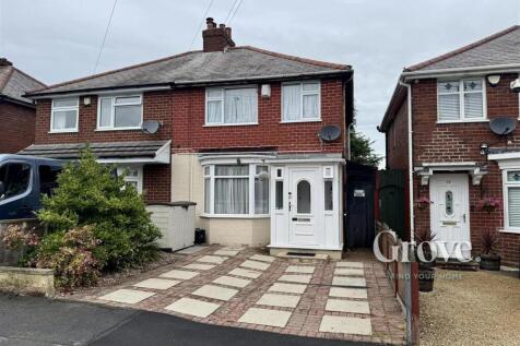 Garland Crescent Halesowen 2.jpg
