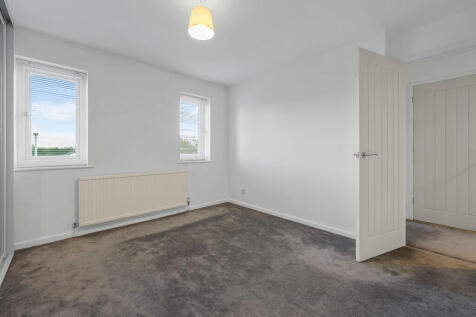 Wayside Court, Mi...