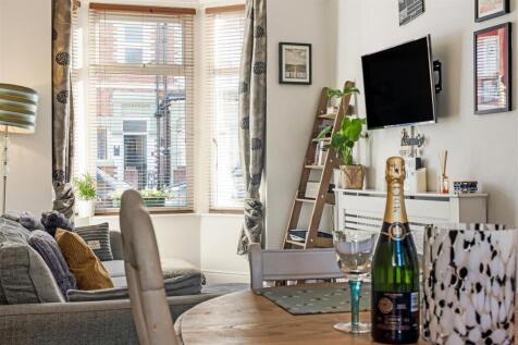 Living room features.jpg