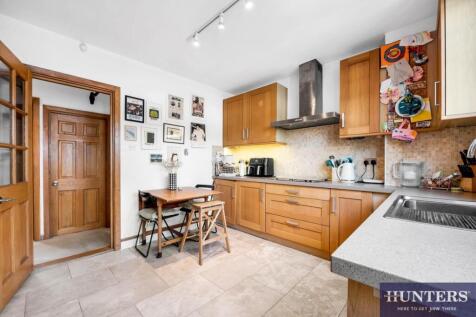 Kitchen Reverse