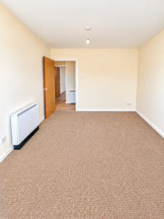 42 Westleigh Close, Northampton, NN1 - £995 PCM photo 3