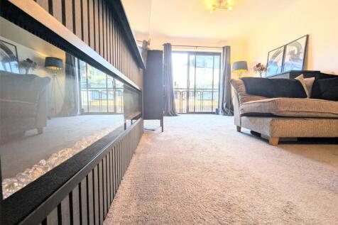 Beechmount Court, Beechmount Grove, Bristol, BS14 photo 3