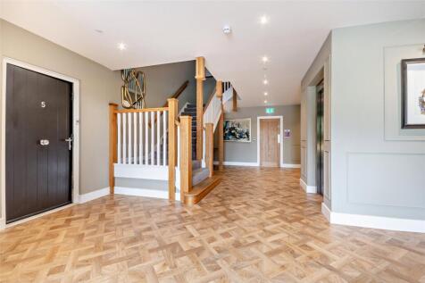 Centre Entrance Hall