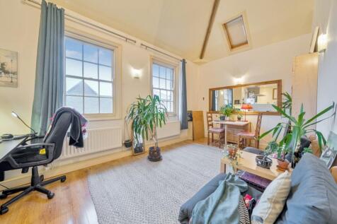 Open plan Living ...