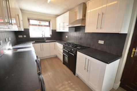 Brill Place, Milton Keynes, Buckinghamshire, MK13 photo 3