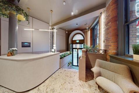 Lobby - 101 Princess Street 01